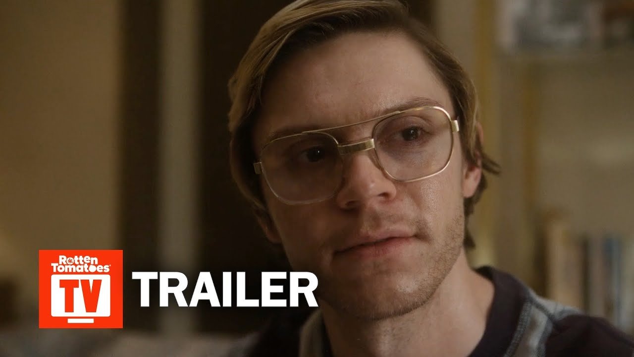 Quái Vật: Câu Chuyện Về Jeffrey Dahmer (Phần 1) Quái Vật: Câu Chuyện Về Jeffrey Dahmer (Phần 1)
